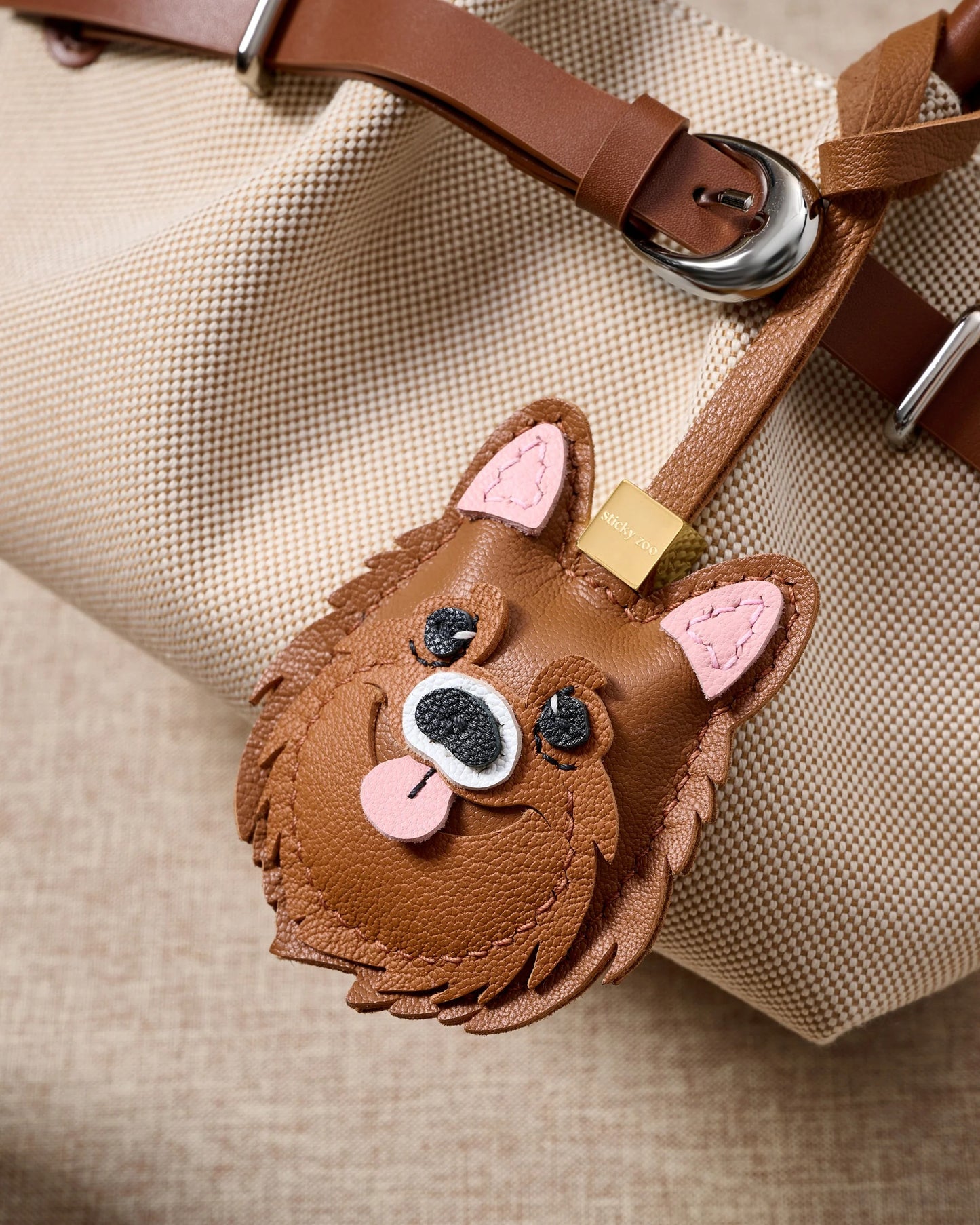Brown Pomeranian Dog Bag Charm – Handmade Animal Purse Keychain Accessory for Tote & Handbags