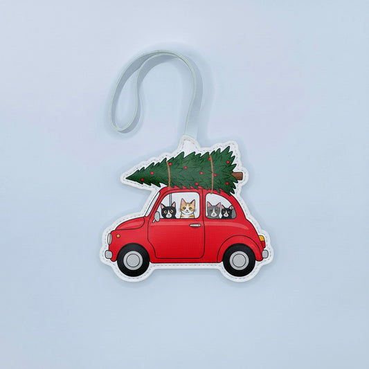Funny Holiday Cat Bag Charm – Christmas Tree Car Leather Keychain for Pet Moms– Handmade Animal Purse Keychain Accessory for Tote & Handbag